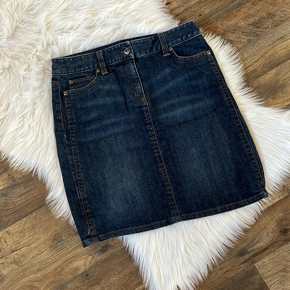 Ann Taylor knee length dark wash jean skirt